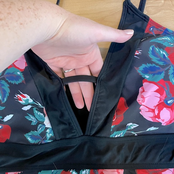 SHEIN Plus Swimsuit Floral One Piece | Size 0XL - Picture 2 of 6